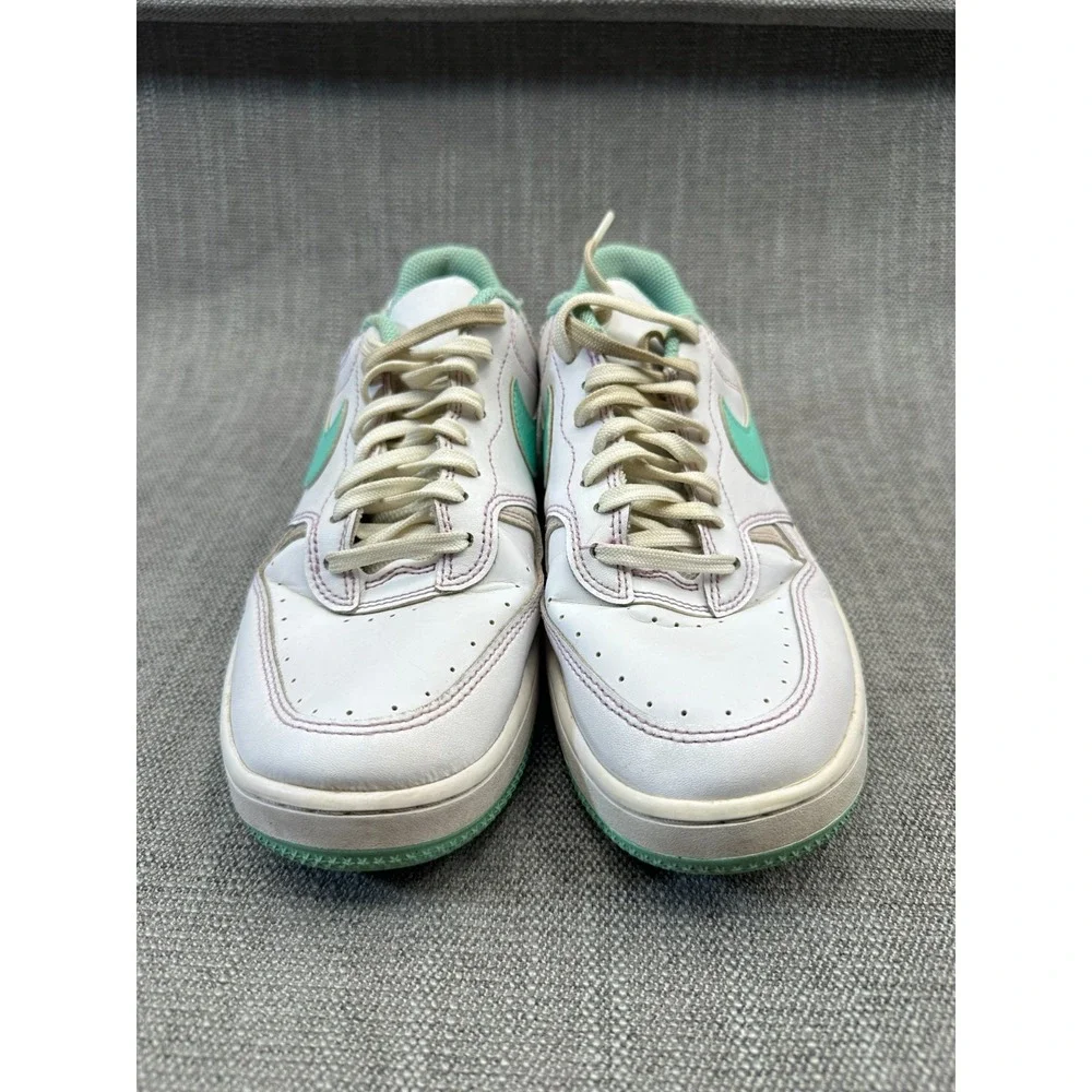 Nike Gamma Force FN7109-100 Womens 7.5 Athletic Shoes White Emerald Rise Sneaker